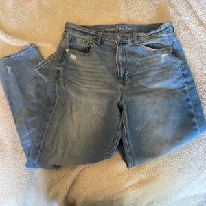 American Eagle Mom Jeans size 10